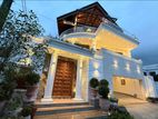Luxurious 6 Bedroom House for Sale in Battaramulla(p-123)