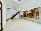 Luxurious and Modern House for Sale in Thalawatugoda