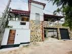 Luxurious Brand New House For Sale-Battaramulla