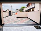 Luxurious Brand New House Sale Talawatugoda
