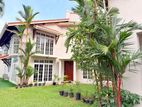 Luxurious Colombo 05 House for Sale.