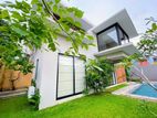 Luxurious Elegant House for Sale at Thalawathugoda