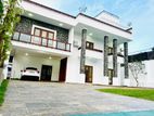 Luxurious House for Sale in Thalawathugoda