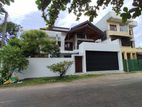 Luxurious House Sale in Rathmalana