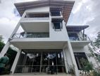 luxurious Modern house Sale in Nugegoda