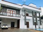 Luxurious New House Sale in Thalawathugoda