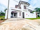 Luxurious New House Sale Malabe