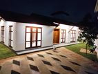 Luxurious Newly Built තනි මහල් නවීන නිදන කාමර 4 නිවස