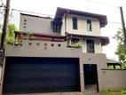 Luxury 03 Story Modern House for Sale Nawinna Udahamulla