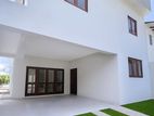 Luxury 05 Bedrooms House for Sale in Malabe - Kas/h/0010