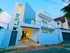Luxury 2-Storey House for Sale – Athurugiriya