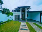 Luxury 2-Storey House for Sale – Athurugiriya