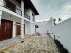 Luxury 2 Storey House for Sale in Piliyandala