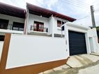 Luxury 2 Story House For Sale In Hokandara