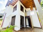 Luxury 2 Story House For Sale In Pannipitiya Vidyala Junction