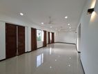 Luxury 3 Bedroom Apartment for rent at Nugegoda (EM001LF)