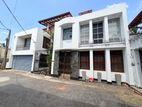 Luxury 3 Store (G+2) Modern House For Sale Papiliyana