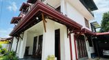Luxury 3-Storey House for Rent in Pannipitiya