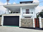 Luxury 3 Storey House for Sale in Boralesgamuwa