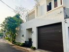 Luxury 3-Storey House for Sale in Thalawathugoda