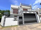 Luxury 3-Storey House for Sale – Piliyandala