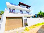 Luxury 3 Storied House for Sale Bokundara