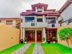 Luxury 3-Story House for Sale Ds8282
