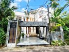 Luxury 3 Story House for Sale in Pannipitiya