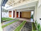 Luxury 3 Story House for Sale in Piliyandala