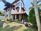 Luxury 3st House for Sale in Ethulkotte