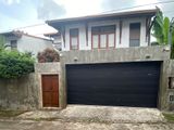Luxury 4 Bed Room House for Sale in Battaramulla