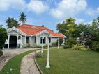 Luxury 4 Bedroom House For Rent Moratuwa (NK970)