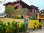 Luxury 4 Bedroom House for Sale in Boralesgamuwa - EH96