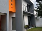 Luxury 4 Bedroom House Rent In Talawathugoda - 4076U