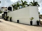 Luxury 4 Bedroom Residence for Rent – Thalawathugoda (EM053SR)