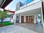 Luxury 4 Bedrooms House for sale in Piliyandala Kesbewa