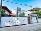 Luxury 4 Bedrooms House for sale in Piliyandala Kesbewa