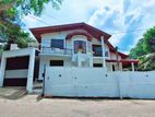 Luxury 4 Bedrooms House for sale in Piliyandala Kesbewa