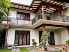 Luxury 4BR 2-Story House For Sale In Ratmalana