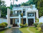 Luxury 5-Bedroom Home in Kandy with Mountain and Scenic Views