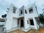 Luxury 5-Bedroom House for Sale in Ragama