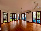 Luxury 5 Bedroom Villa for Rent – Nawala (EM124JS)