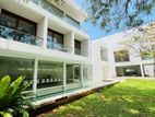 Luxury 5 Bedrooms House for Rent in Colombo 03 - PDH80