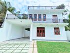 Luxury 5 bedrooms House for sale in Maharagama Arawwala