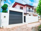 Luxury 5 Bedrooms House for Sale in Piliyandala