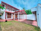 Luxury 5 Bedrooms House for Sale in Talawatugoda Town