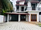 Luxury 6 Bedrooms House For Sale - Athurugiriya