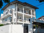 Luxury Apartment for rent in Nugegoda Wijerama