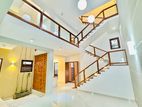 Luxury Beautiful House Dehiwala