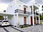 Luxury Box Model 2 Storied House in Kurunegala Kurunagala